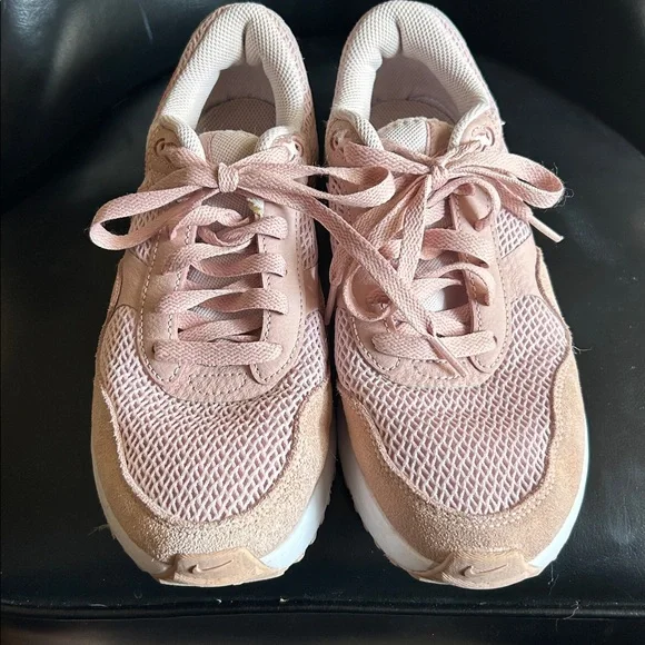 Nike Air Max Women's Blush Sneakers Sz 8 - Picture 2 of 7